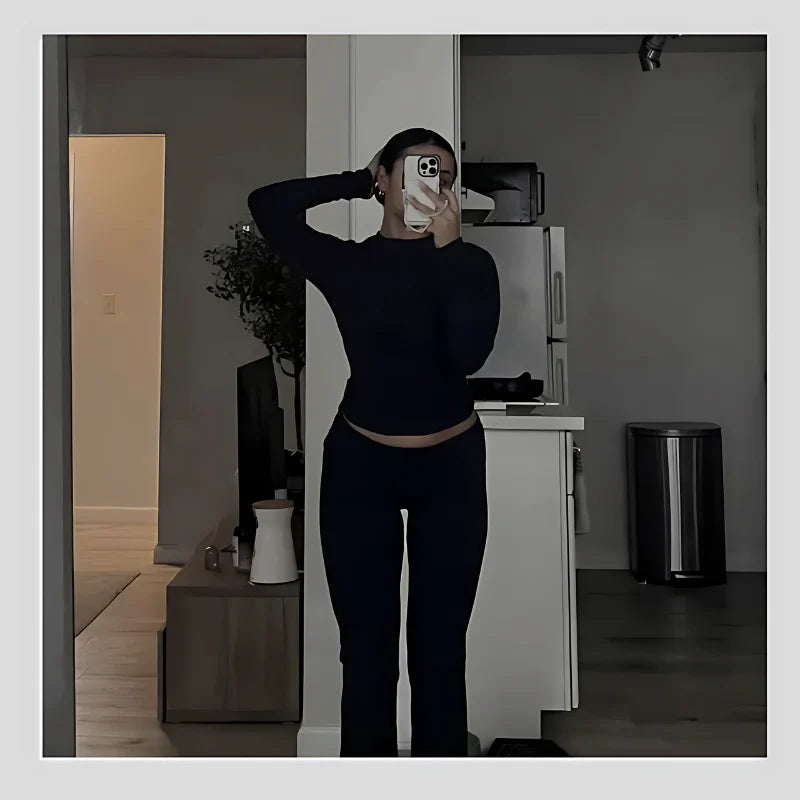 The CozyFit™ Set: Stay Chic and Comfortable, Wherever You Are