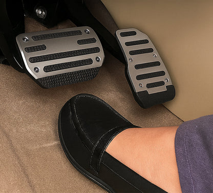 SécuriPied™ – Universal Anti-Slip Car Pedal Covers