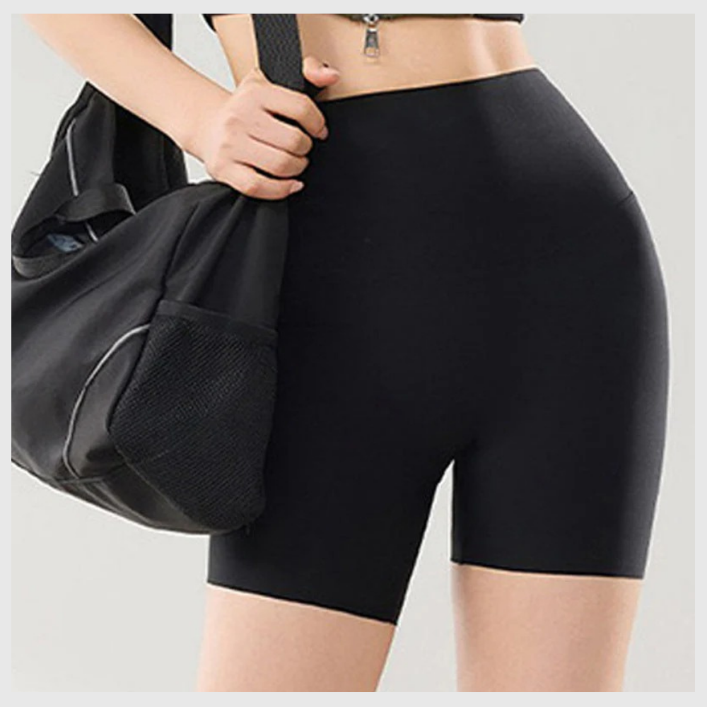 LuxeShape™ – Soft Compression with Shaping Effect