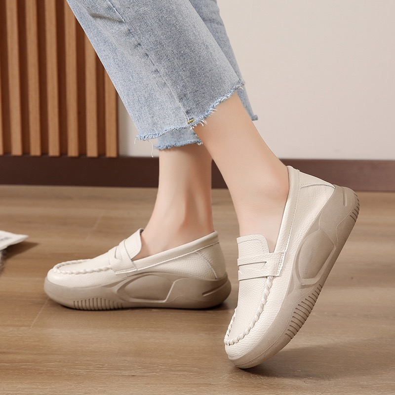 Corrective Moccasins with a Flexible Leather Sole