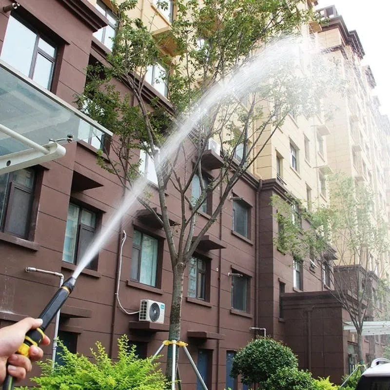 Adjustable multi-function water spray nozzle